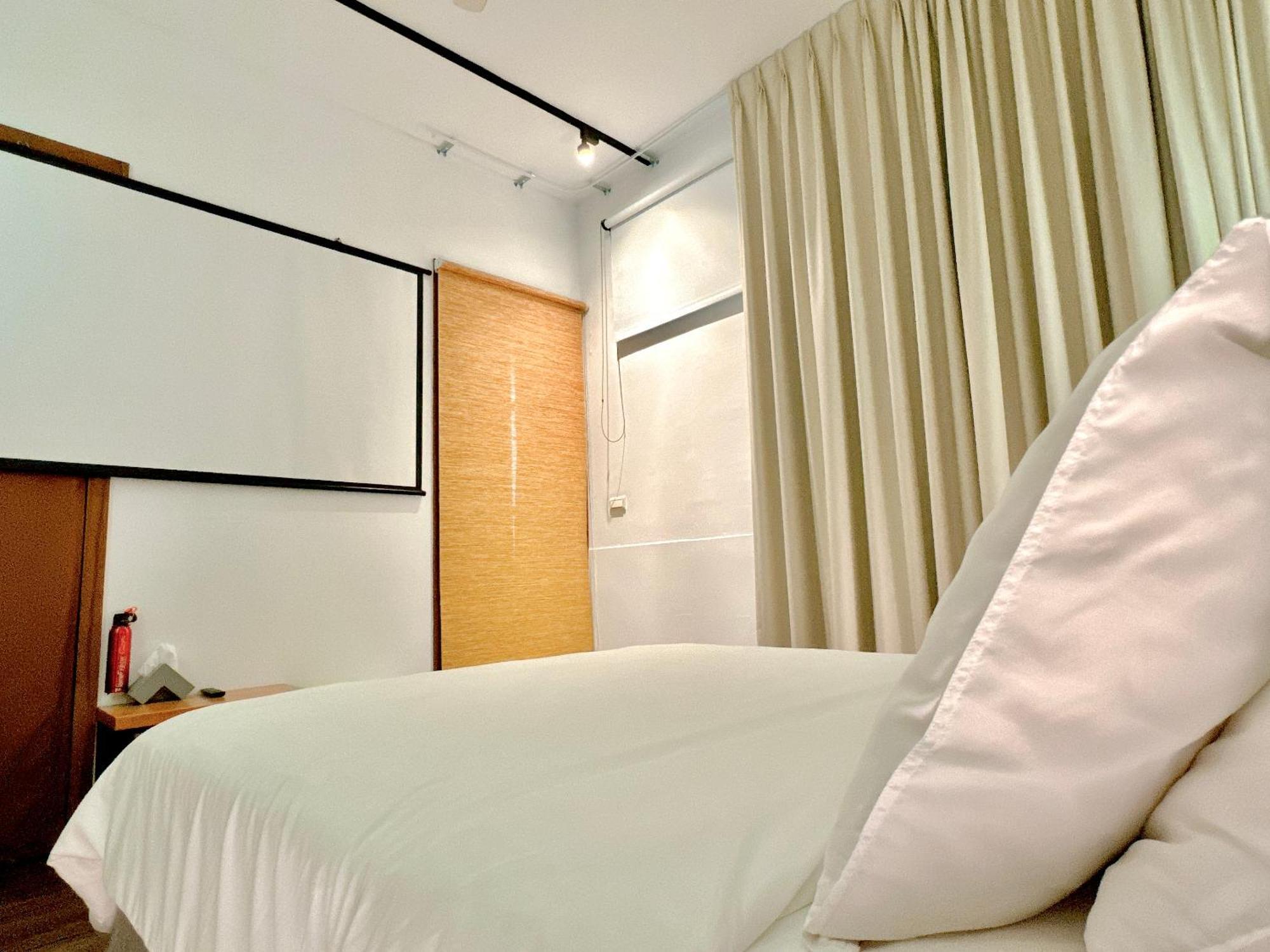 辣虎邸家 Love Here Tainan Exterior photo
