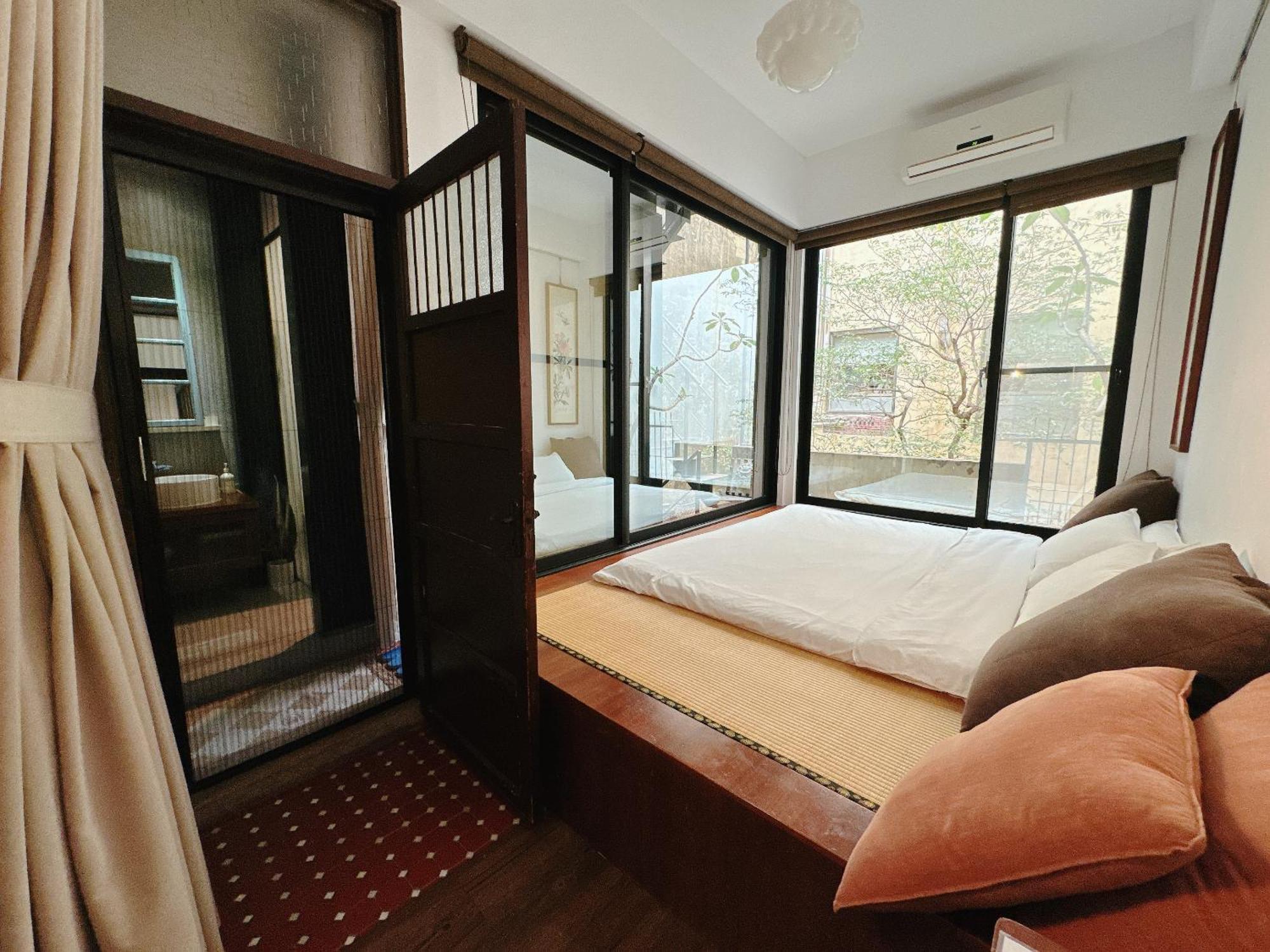 辣虎邸家 Love Here Tainan Exterior photo